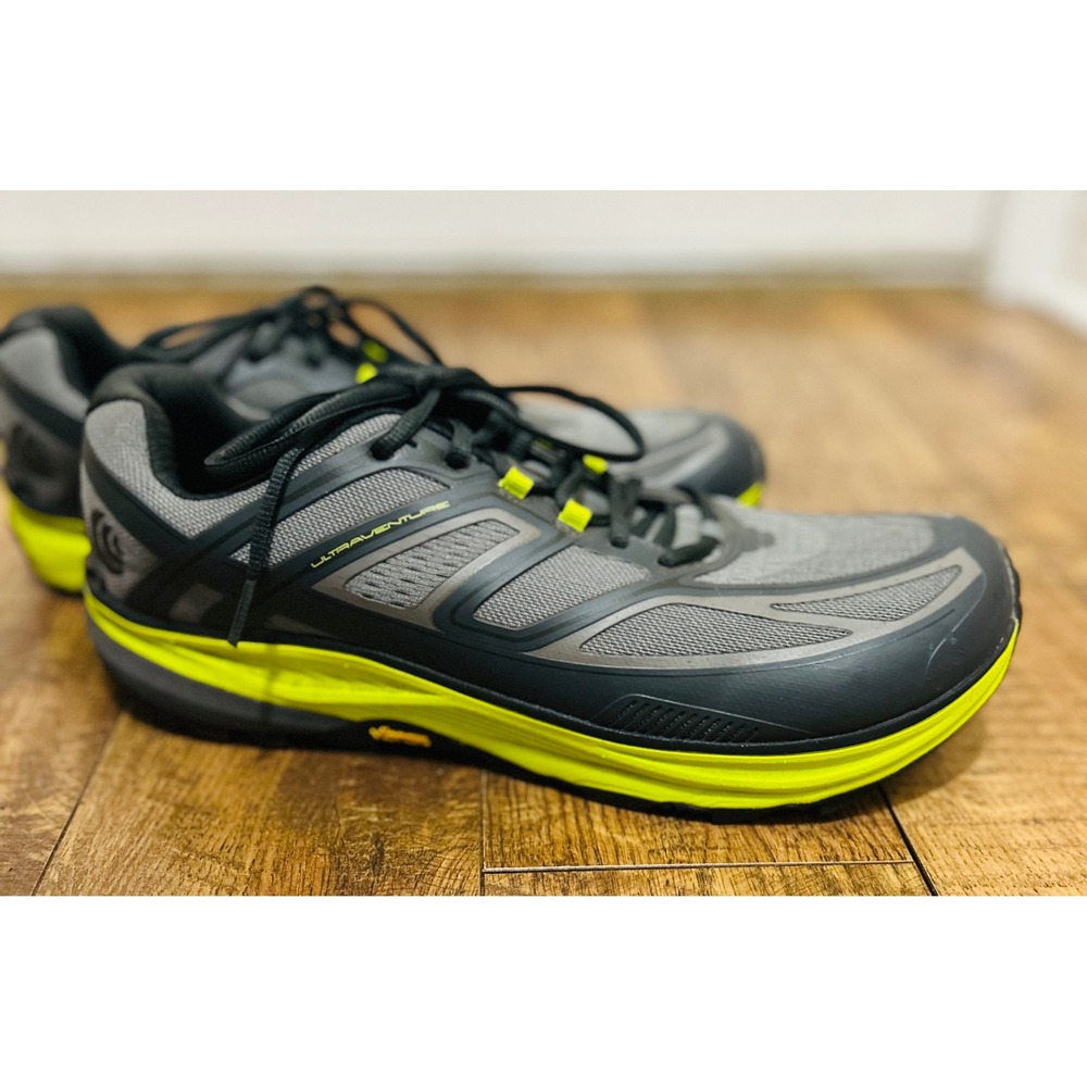 Like new Topo Athletic Ultraventure Mens Gray Yellow Trail Running Shoes Sneaker - Picture 7 of 11